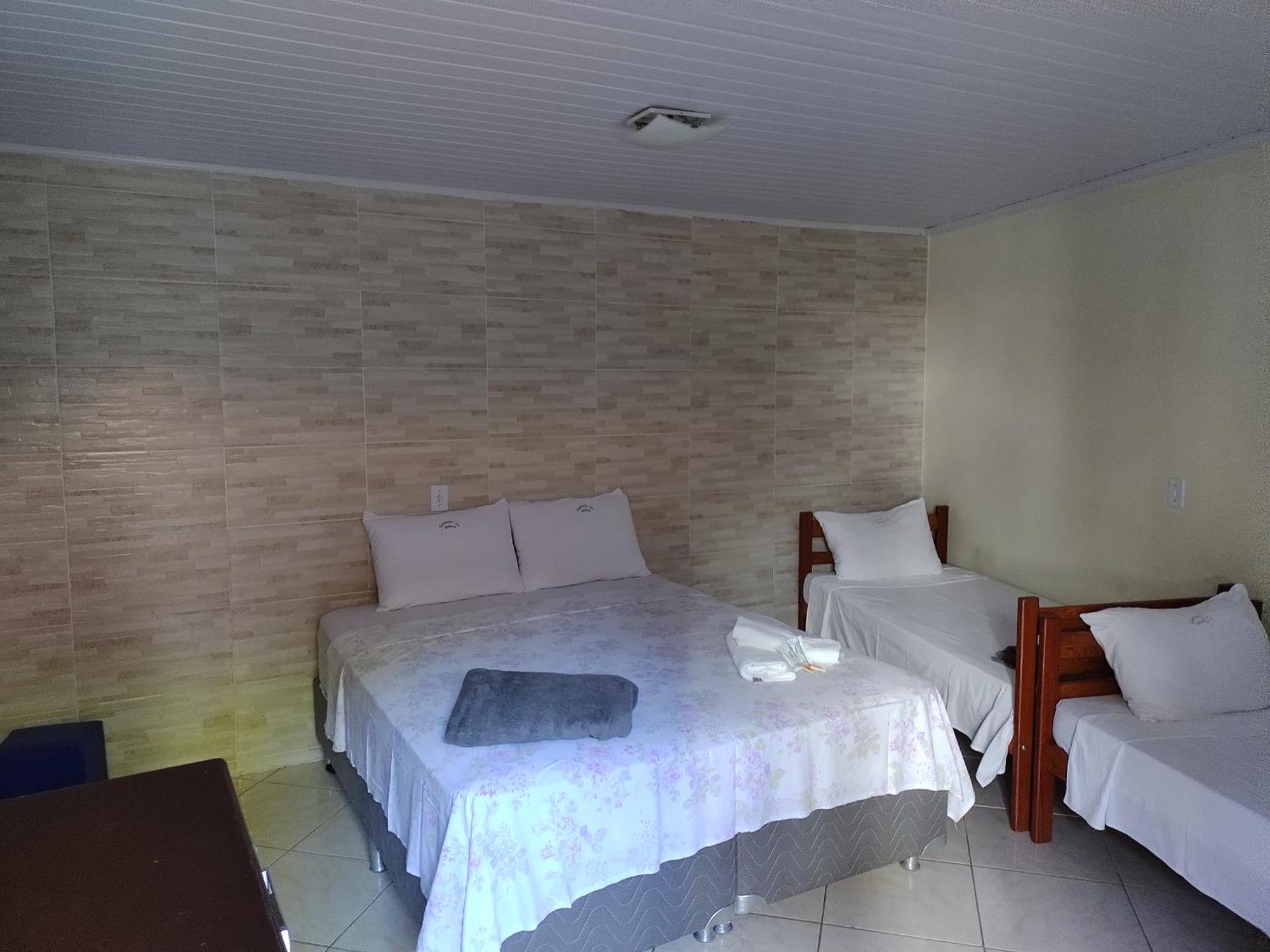 Hospedagem Cantinho Da Vitoria Abraão Buitenkant foto